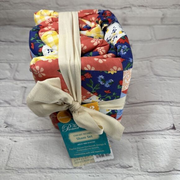 Pioneer Woman Starlight Patchwork Quilted King Pillow Shams 2 Pc NWT Farmhouse - Picture 3 of 11